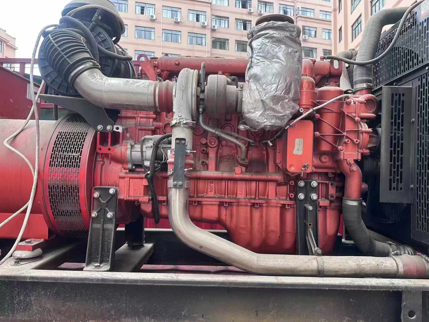 城西如何选择适合 600kW 柴油发电机组的过载保护器？