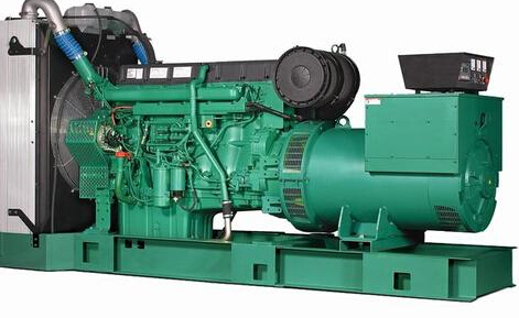 城西发电机除垢后需要用清水冲洗水冷式机油散热器几次？